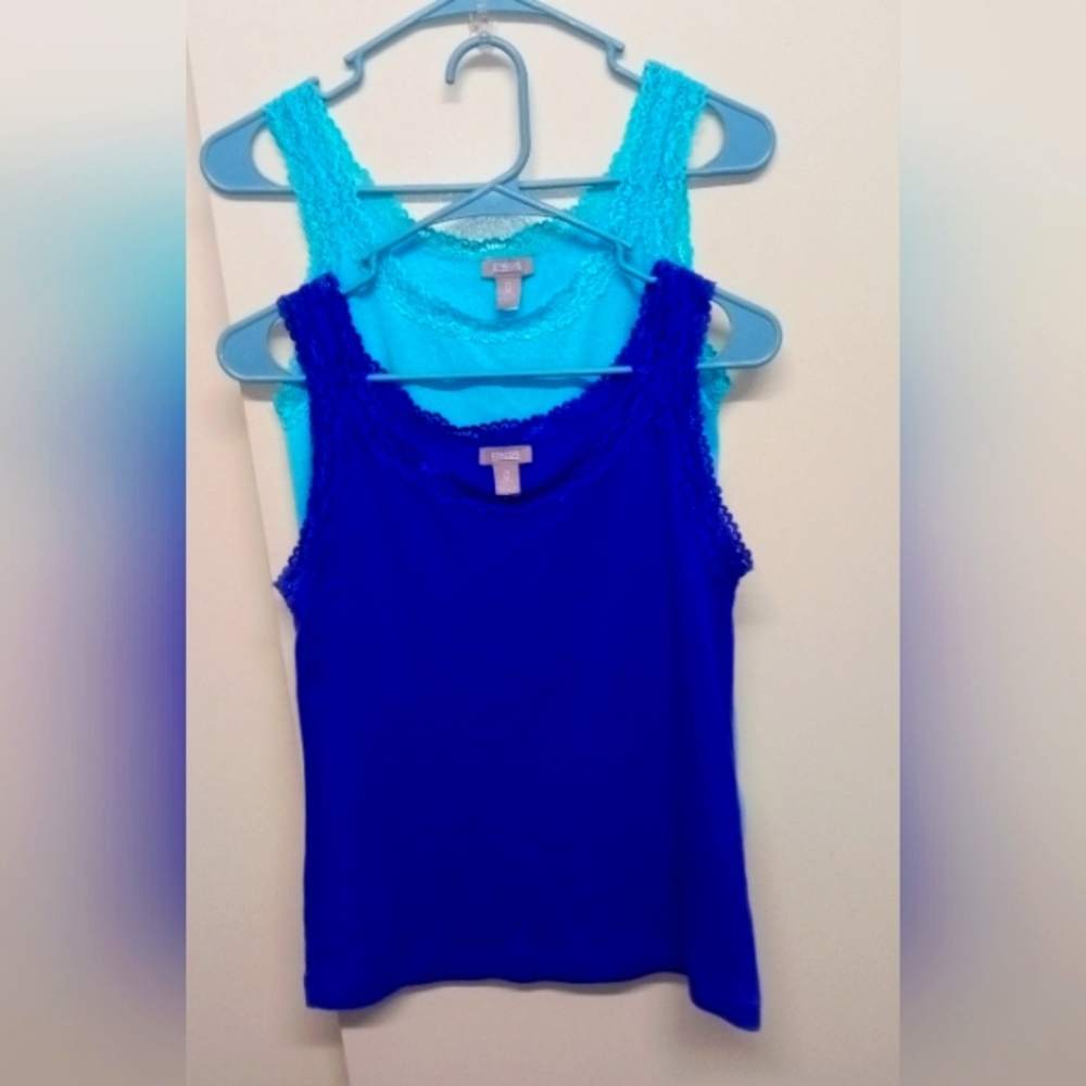 Chico's Size 0 Women's Small Tank Top Lot of 2 Teal and Blue Lace Trim Stretch